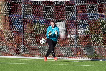 Bild 97 - wCJ Eimsbuettel - VfL Pinneberg : Ergebnis: 6:2